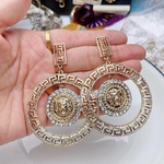 *** FASHION JEWELRY RESELLERS ***